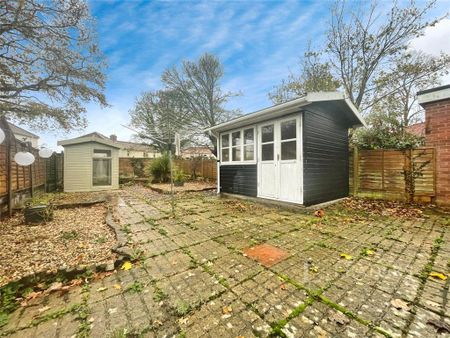 House share to rent - Photo 4