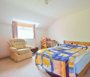 4 bedroom semi-detached house to rent - Photo 6
