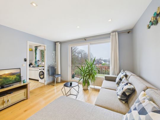 HEUSY, avenue du Chêne - Bel appartement 1 chambre avec Balcon - Foto 1