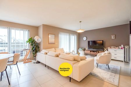 Recent 2 slaapkamer-appartement met autostandplaats in centrum Gistel - Photo 5