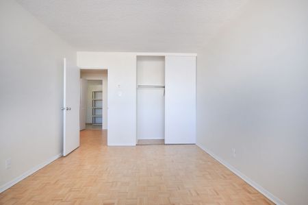 For Lease - 515 ST LAURENT Boulevard Unit# 631, Manor Park - Cardinal Glen and Area, Ontario - Photo 5
