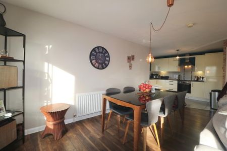 10 Woodland Grove, Ballymena, BT43 6AS - Photo 3