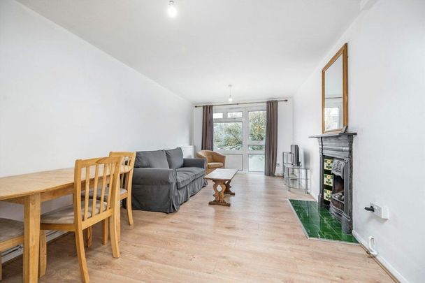 Prospect Ring, East Finchley, N2 - Photo 1