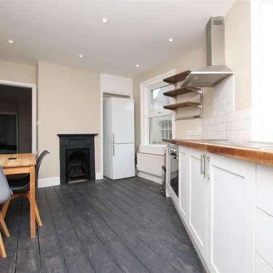 High Street, Weston, BA1 - Photo 1