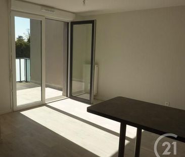 Location Appartement 3 pièces 64m² CENON 33150 - Photo 2