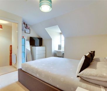 4 bedroom terraced house to rent - Photo 6