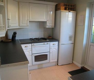 2 bedroom house to rent - Photo 2