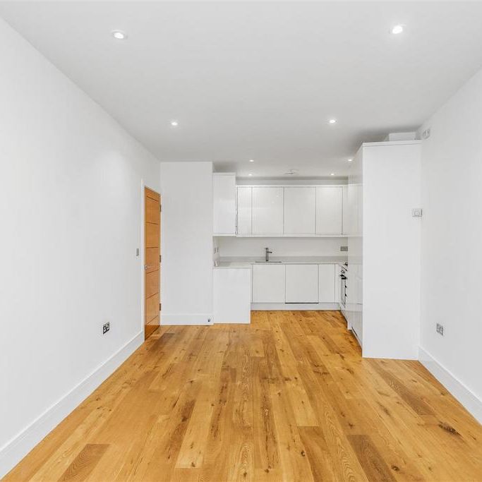 1 bedroom flat to rent - Photo 1