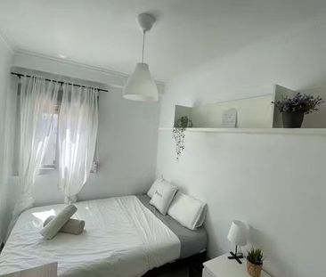 Carrer de Jerónima Galés, Valencia, Valencian Community 46017 - Photo 6