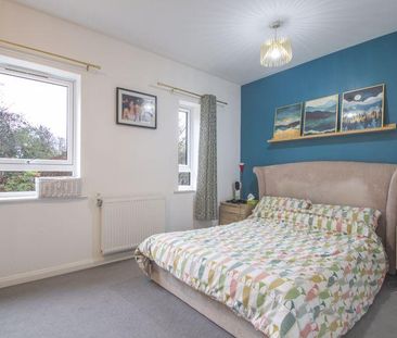 5 bedroom terraced house to rent - Photo 2