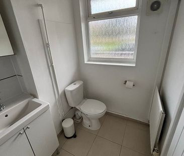 1 Bed Flat, Endymion Road, SW2 - Photo 6