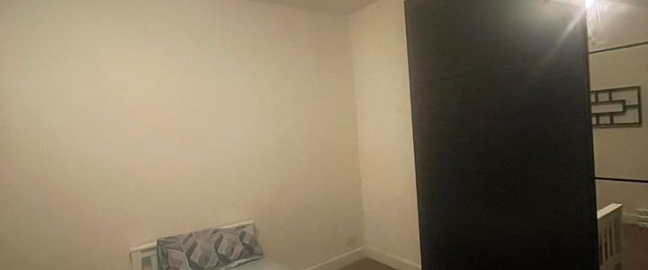 Room in a Shared House, Plashet Grove, E6 - Photo 1