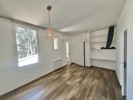 Location Appartement 3 pièces 81m² VALENCE 26000 - Photo 2