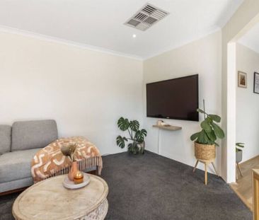 Balcatta - Photo 1