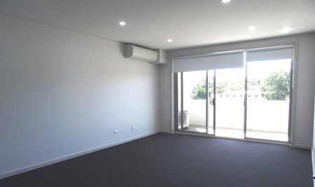 North-Facing Two-Bedroom Apartment - Photo 2