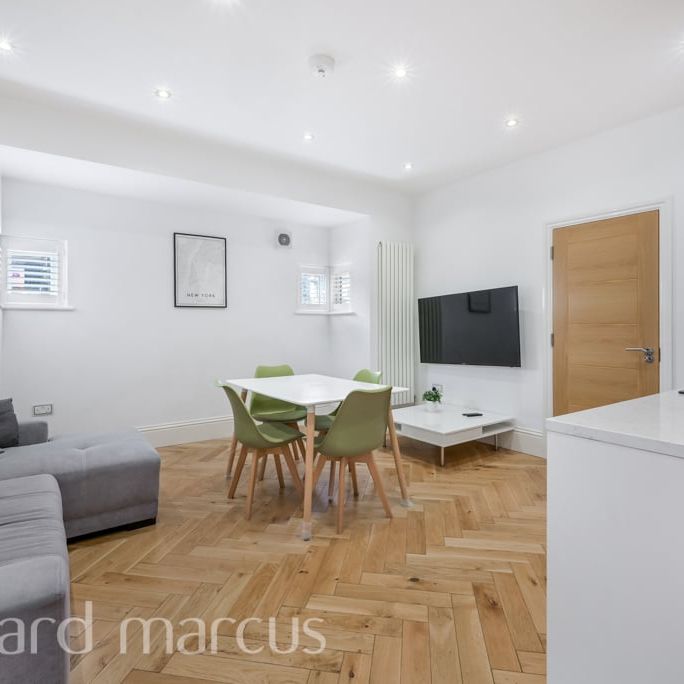 Horn Lane, . - Photo 1