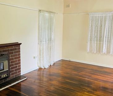 FAMILY HOME IN IDEAL LOCATION - Photo 1