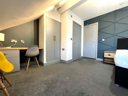 1 bedroom in a house share to rent - Photo 5