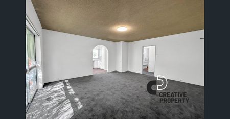 Freshly Renovated Unit - Photo 2