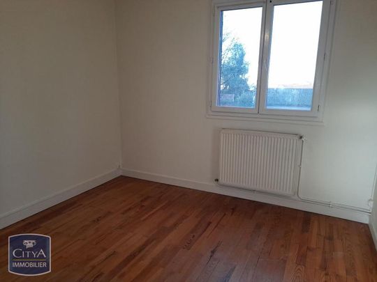 Location Appartement 4 pièces 63m² VILLEFRANCHE SUR SAONE 69400 - Photo 1