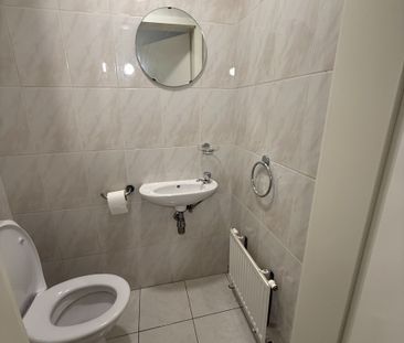 Zeer ruim en lichtrijk appartement met 3 slpks in Westerlo. - Photo 4