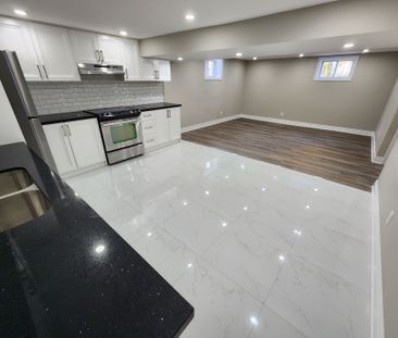 For Lease - 2577 Whaley Drive Unit# Lower, Mississauga, Ontario - Photo 2