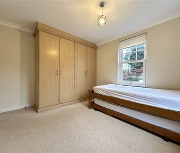 Castleton Court, 3 Arncliffe Road, Leeds, LS16 5JE - Photo 5