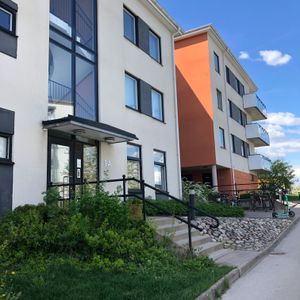 Landbotorpsallén 9 B - Photo 3