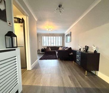 James Copse Road, Waterlooville, PO8 - Photo 2