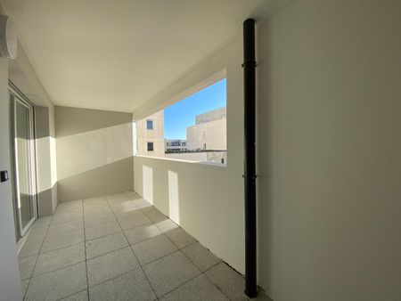 Près d'Arènes - T2 - 34.00 M² - Photo 3