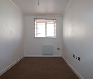 Flat 1 60 Guildford Road, Royal Court, Southend-On-Sea, 60 Guildford Road, SS2 5BH - Photo 1