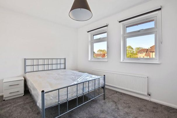 4 bedroom house to rent - Photo 1