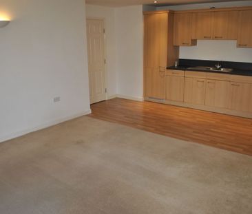 2 Bedroom Flat - Photo 4