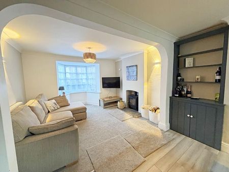 3 bedroom terraced house to rent - Photo 2