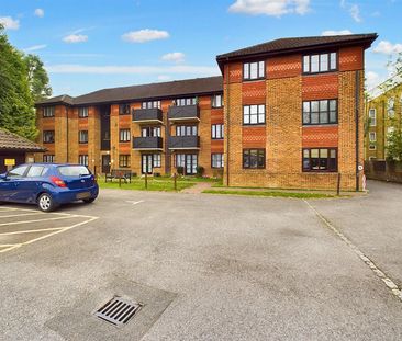 Godolphin Court, Brighton Road, Crawley - Photo 1