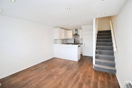 1 bedroom terraced house to rent - Photo 5