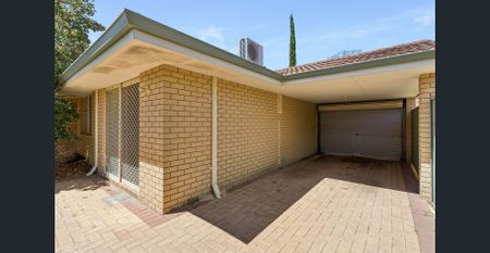 WELL PRESENTED 2 BEDROOM VILLA IN WELL KEPT COMPLEX - Photo 5