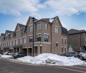 For Lease - 11 Arcola Street, Brampton, Ontario - Photo 3