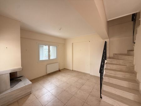 Μεζονέτα για ενοικίαση Κέντρο (Διακοπτό) - Φωτογραφία 3