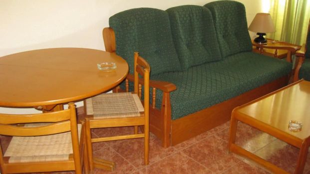 Piso de alquiler en Plaza Plaza España, Casco Antiguo - Photo 1