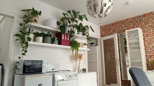 Gemütliche möblierte Wohnung zur Zwischenmiete in top Lage - Photo 1