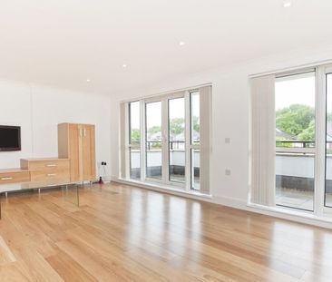 2 Bedroom Flat To Let - Photo 4