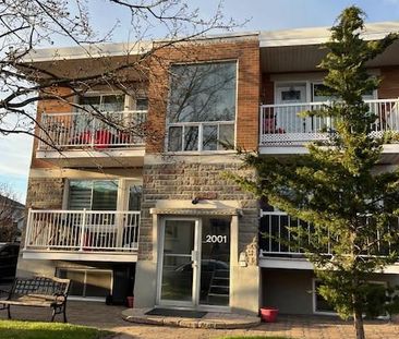 5 1/2 - Longueuil - 1 790 $/mois - Photo 2