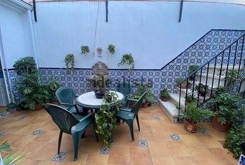 Alquiler de chalet adosado en Calle Virgen de Gracia