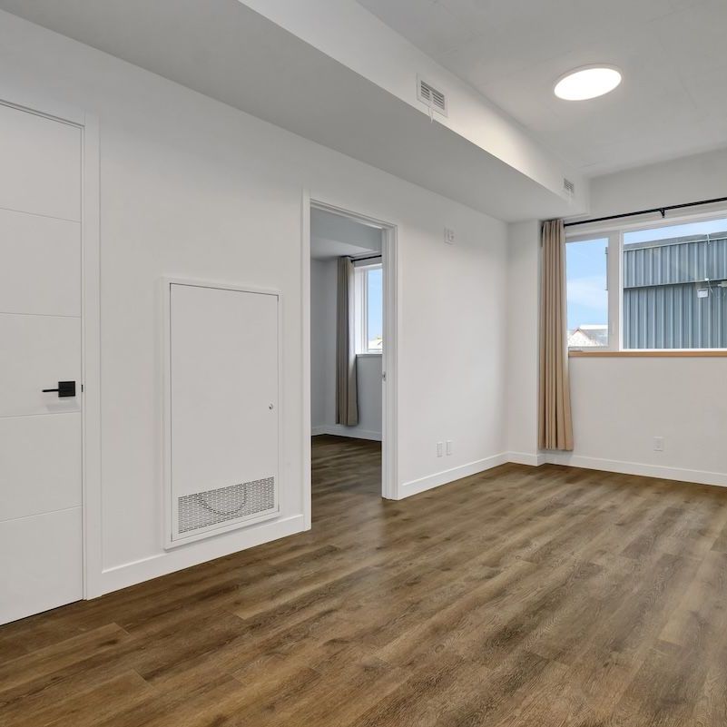 For Lease - 399 Winston Avenue Unit# 701, Carlingwood - Westboro and Area, Ontario - Photo 1