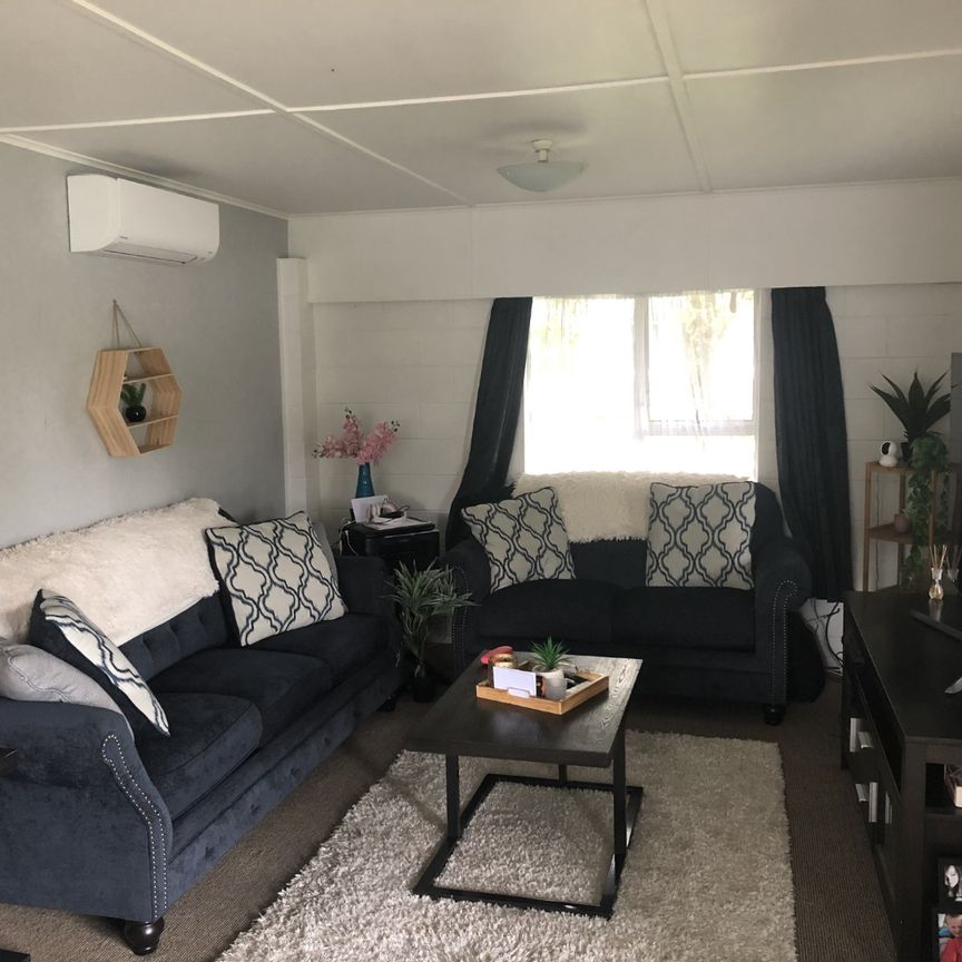 87B Clawton Street, Westown - Photo 1