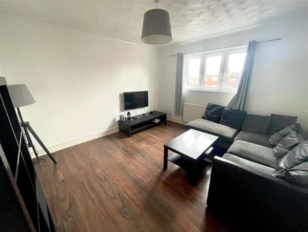 2 bedroom apartment to rent - Photo 2