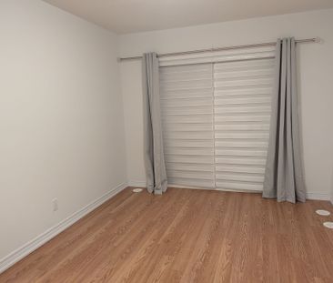 For Lease - 1099 LOCKIE Drive, Oshawa, Ontario - Photo 2