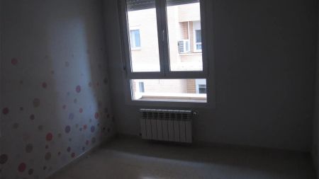 Piso de alquiler en Urbanización Tres Culturas. C/ Dr. Fleming, 1, Buenavista - Valparaíso - La Legua - Foto 3