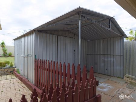 FURNISHED 4 X 2 FAMILY HOME!!! - Photo 4